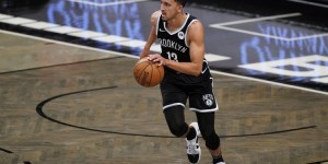 【大发扑克】沙梅特NBA生涯三分命中率39.84% 排在现役球员第16位