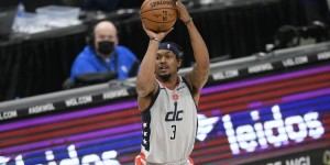 <?php the_title(); ?>