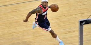 【大发扑克】比尔赛季前35场总得分突破1100 ABA和NBA合并以来第七人