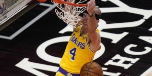 【大发扑克】湖人官方：卡鲁索通过脑震荡检测程序 今天战黄蜂复出