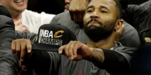 【大发扑克】今日图集：詹姆斯的御用射手团 你先想到谁？