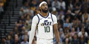 <?php the_title(); ?>