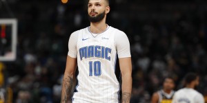 【大发扑克】帕金斯评绿军交易：他们就像用一辆二手车换来了一辆凯雷德