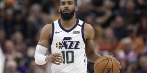 <?php the_title(); ?>