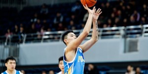 【大发扑克】手感炸裂！陈林坚三分9投7中高效射落29分掀翻浙江