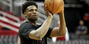 【大发扑克】豪斯：如果喝了酒就找人送你回家 别开车上路祸害人