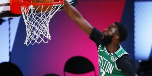 【大发扑克】布朗：不解为何总问我如何摆脱困境 球员目前都很悲观