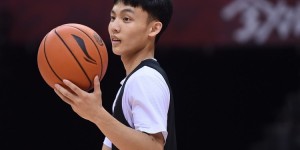 【大发扑克】徐杰两场半决赛总正负值+42 全队最高