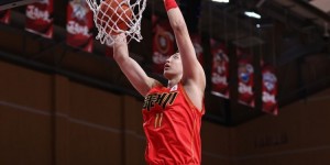 【大发扑克】统治内线！沈梓捷9中8砍下21分14板3助3断