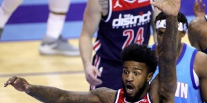 【大发扑克】奇才将裁掉杰罗姆-罗宾逊 预计用10天短合同签回乔丹-贝尔