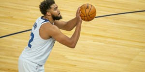 【大发扑克】唐斯连续72场比赛命中三分 NBA有史以来中锋球员第一人