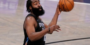 【大发扑克】纳什：哈登正在努力康复 杜兰特身体感觉很好没有任何问题