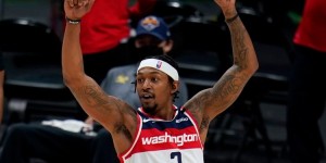 【大发扑克】稳定输出！比尔砍30分3抢断2助攻带队取胜 正负值+13全场最高