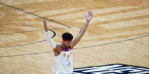 【大发扑克】记者：哈特右手拇指韧带撕裂 预计会缺席很长一段时间