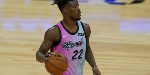 【大发扑克】里程碑！巴特勒送出生涯第1000次抢断