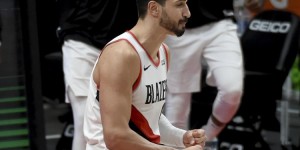 <?php the_title(); ?>