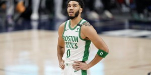 【大发扑克】塔图姆未满24岁多场比赛得到至少40分10板 伯德之后队史首位