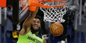 【大发扑克】森林狼记者：唐斯在接受采访时直接扔掉了数据统计