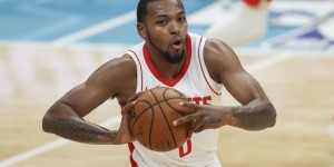 【大发扑克】火箭布朗遇袭！NBA发言人：在收集信息 希望他能完全康复