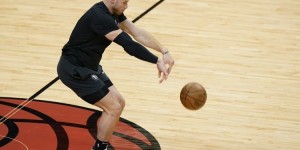 <?php the_title(); ?>