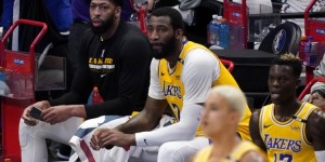 <?php the_title(); ?>