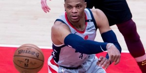 <?php the_title(); ?>