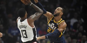 <?php the_title(); ?>