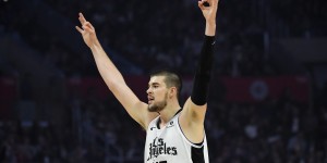 <?php the_title(); ?>