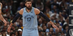 【大发扑克】恐怖如斯！瓦兰丘纳斯狂砍34分22板 兰多夫之后灰熊队史第2人