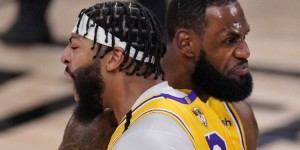 <?php the_title(); ?>