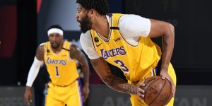 【大发扑克】戴维斯：格林今晚防住了我 但在之前的系列赛他并没有防住我