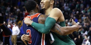 【大发扑克】比尔：这是塔图姆的最佳一战 他裹着尿布时我就说过他是天才