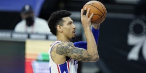 【大发扑克】丹尼-格林谈失利：对阵季后赛潜在对手是个好的比赛机会