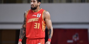 【大发扑克】深圳队大概率续约阿斯齐亚-布克 正寻找优质新外援辅助他