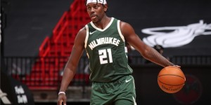 【大发扑克】霍勒迪18中9贡献20分11板3断 最后时刻完成关键反击&封盖