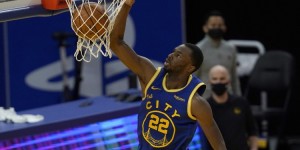 【大发扑克】累着了…明日客战鹈鹕 维金斯因膝盖酸痛出战成疑