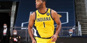 【大发扑克】沃伦辟谣：从未申请交易 管理层聘任现主帅时征询了我的意见