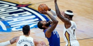 <?php the_title(); ?>