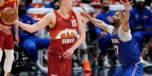 <?php the_title(); ?>