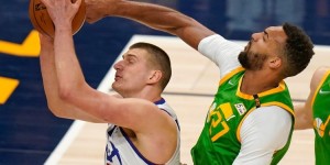 <?php the_title(); ?>