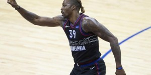 <?php the_title(); ?>