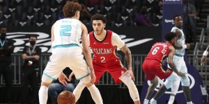 【大发扑克】球家内战！三球22+5赢数据 大球12+6赢比赛