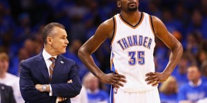 【大发扑克】杜兰特：我是这支公牛队的粉丝 我了解多诺万的教练组有多好