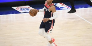 <?php the_title(); ?>