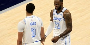 【大发扑克】湖人收官战对阵鹈鹕 詹姆斯&浓眉出战成疑 杜德利大概率复出