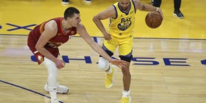 【大发扑克】赛季最后一期MVP榜：约基奇榜首收官 库里第四