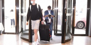 <?php the_title(); ?>