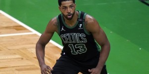 【大发扑克】TT：要是有哪个傻X敢朝我吐痰 我会尾随他到他家门口