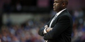 【大发扑克】麦克米兰谈失利：面对困境我们更应保持团结