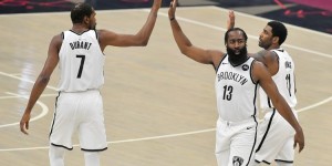 【大发扑克】这谁顶得住！系列赛至今篮网三巨头场均85.9分